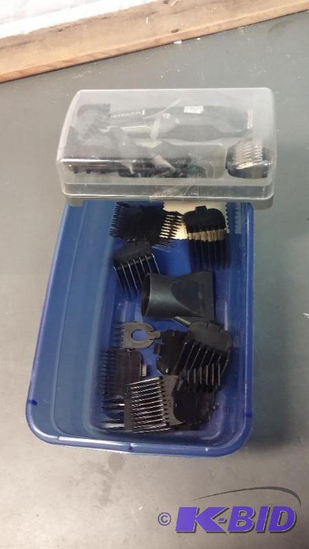lot 9 image: Hair Clipper with accessories...