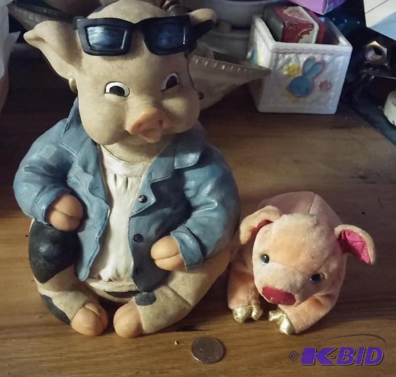 Lot of 2 Pigs, one ceramic and one Beanie Bab...