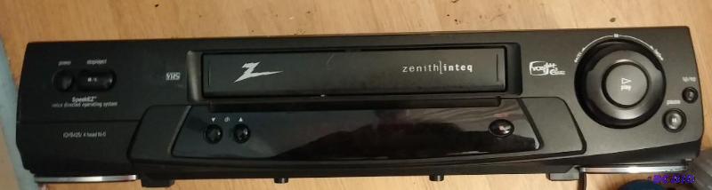 Zenith Inteq VCR With Remote...