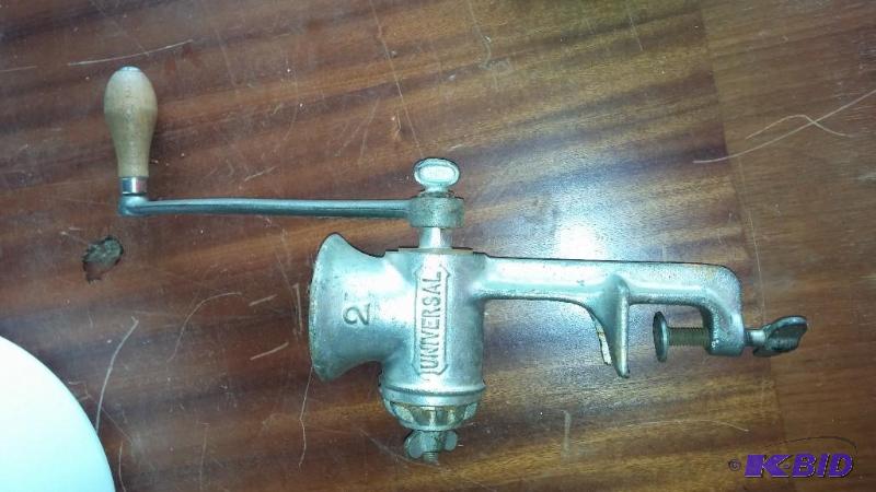 Universal meat grinder, heavy duty...