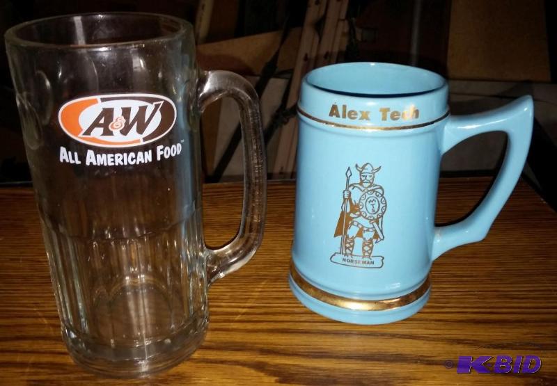LARGE HEAVY A &amp W Root beer Mug with Alex...