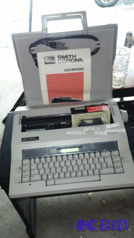 Smith Corona XD 6500 Vintage Electric Typewri...
