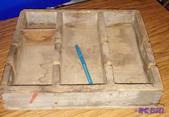 Vintage Wooden Parts Box...