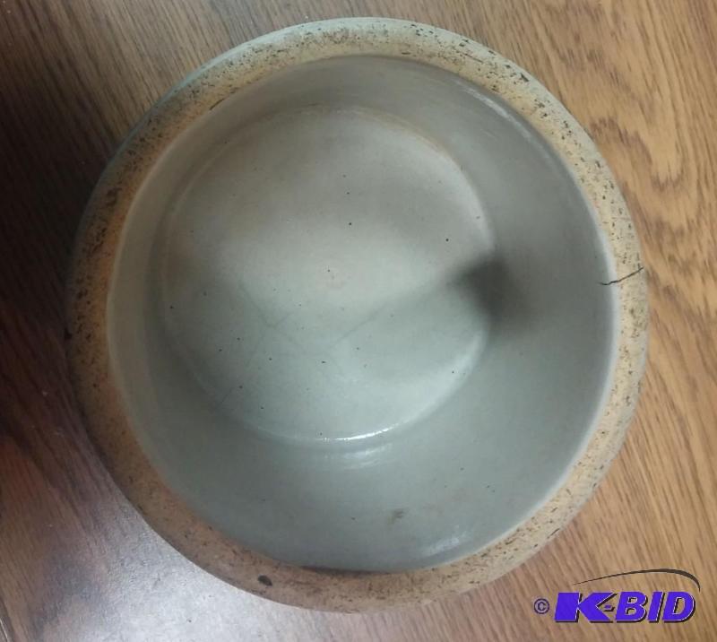 Small lard crock, cracks as shown...