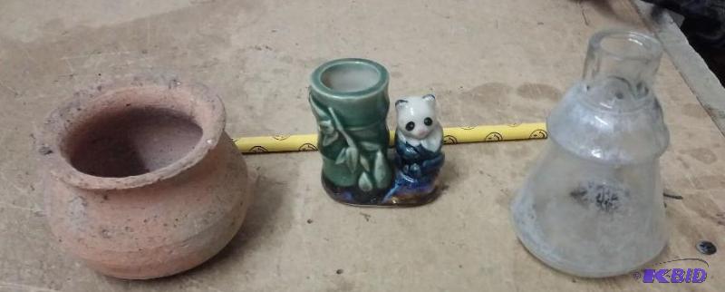 Lot of Vintage planters...