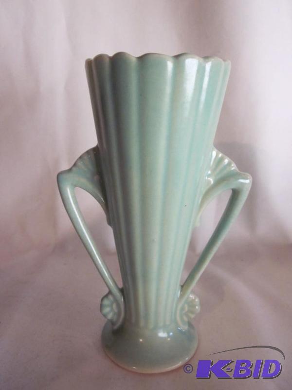 6 inch C. 1940 Art Deco McCoy sea&nbspfoam g...
