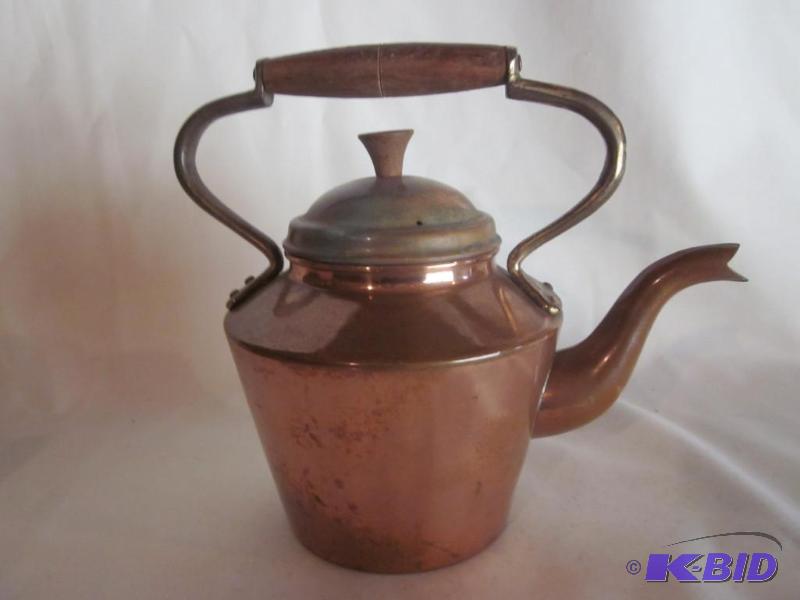 8 inch heavy wood handle Copper tea pot, stam...