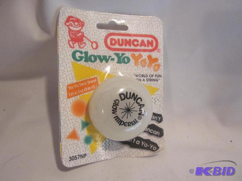 Vintage Duncan Glow-Yo Yoyo, new in package, ...