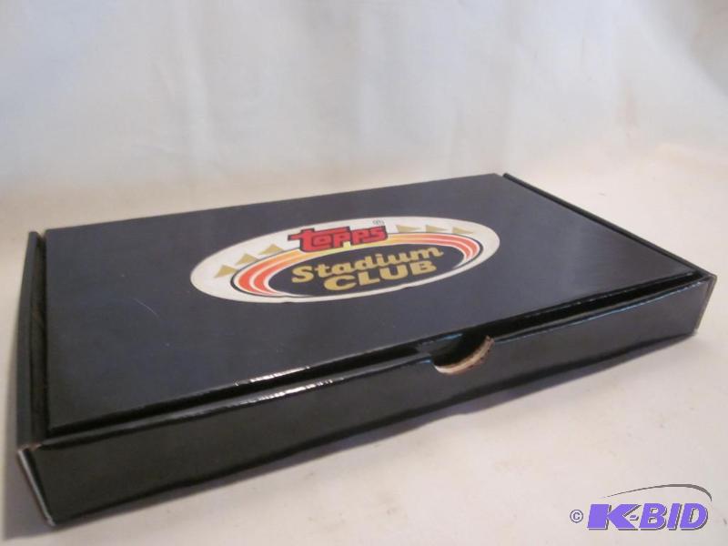 Topps Stadium Club Limited Edition Charter Me...