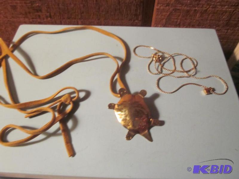 Pair of necklaces....