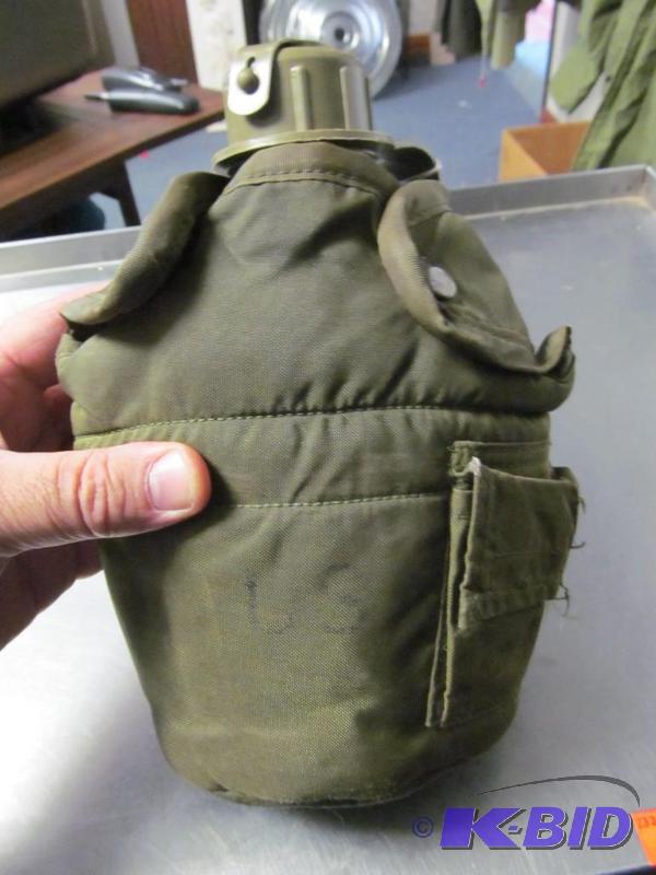 lot 13 image: Us Army canteen with  cover