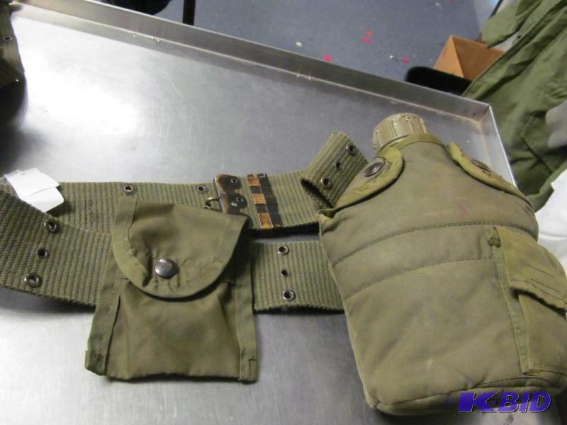 lot 17 image: US Army 1 quart canteen  with cover  ammo pouch and belt