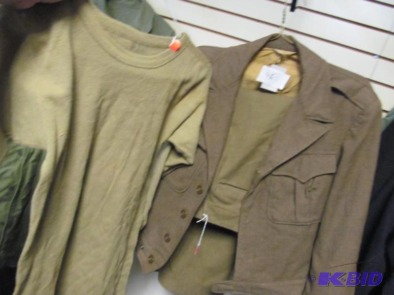 lot 46 image: WWII uniform  IKE jacket size 38 reg pants 32-29