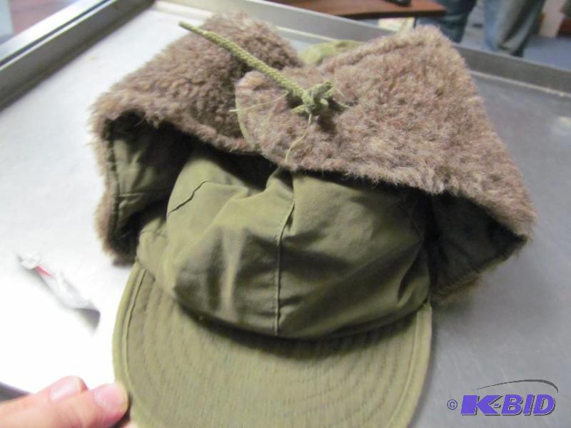 lot 8 image: US Army cold weather field cap  Korean 1950.s