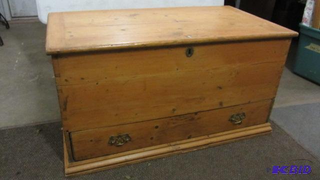 lot 1 image: Antique Blanket Chest