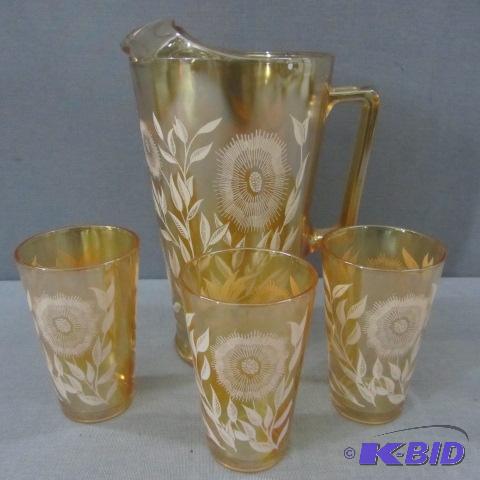lot 106 image: Beverage Set