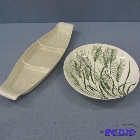 lot 110 image: Art Pottery