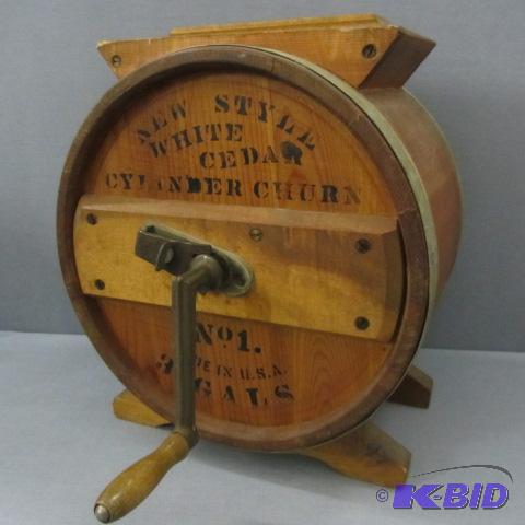 lot 126 image: Antique Wooden Butter Churn