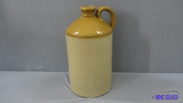 lot 27 image: Bourne Denby Handle Jar