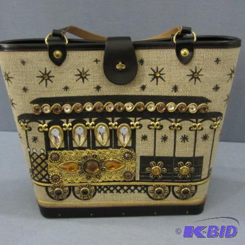 lot 43 image: Collins Cable Car Purse