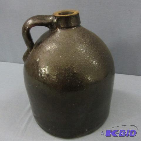 lot 78 image: Beehive Shoulder Jug