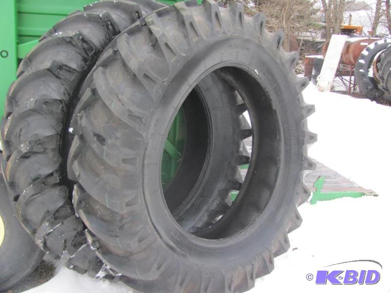 2 New  Starmax Tires