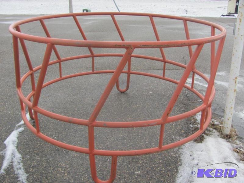 8 Round Bale Feeder Thunder Auction 25 K Bid
