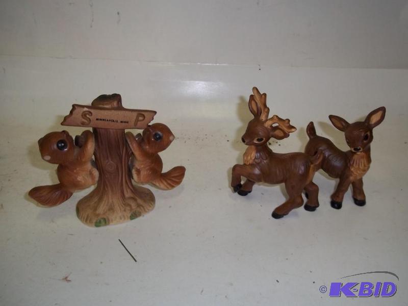 2 PAIR OF PORCELAIN SALT AND PEPPER SHAKER SE...