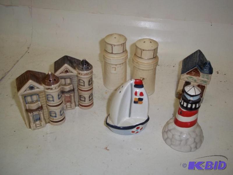4 PAIR OF PORCELAIN SALT AND PEPPER SHAKER SE...