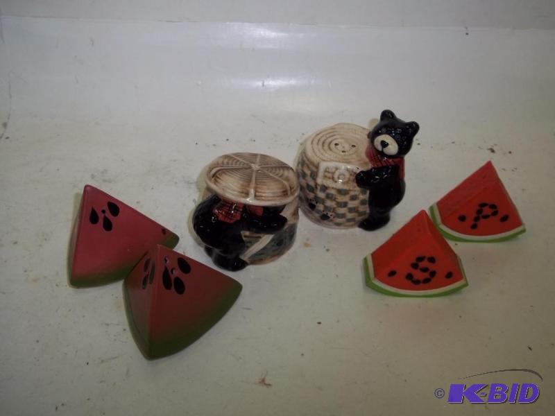 SET OF 3 SALT AND PEPPER SHAKER SETS   PORCEL...