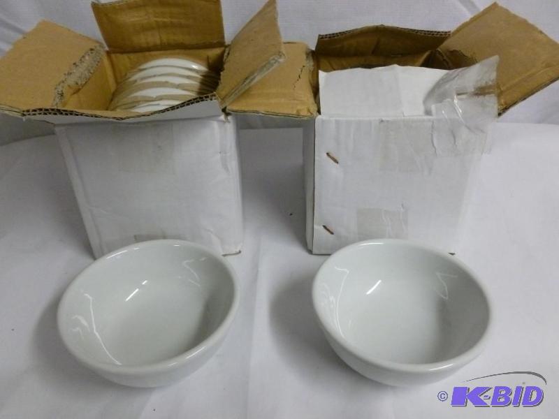 12 White Heavy Duty Diner Bowls - NEW