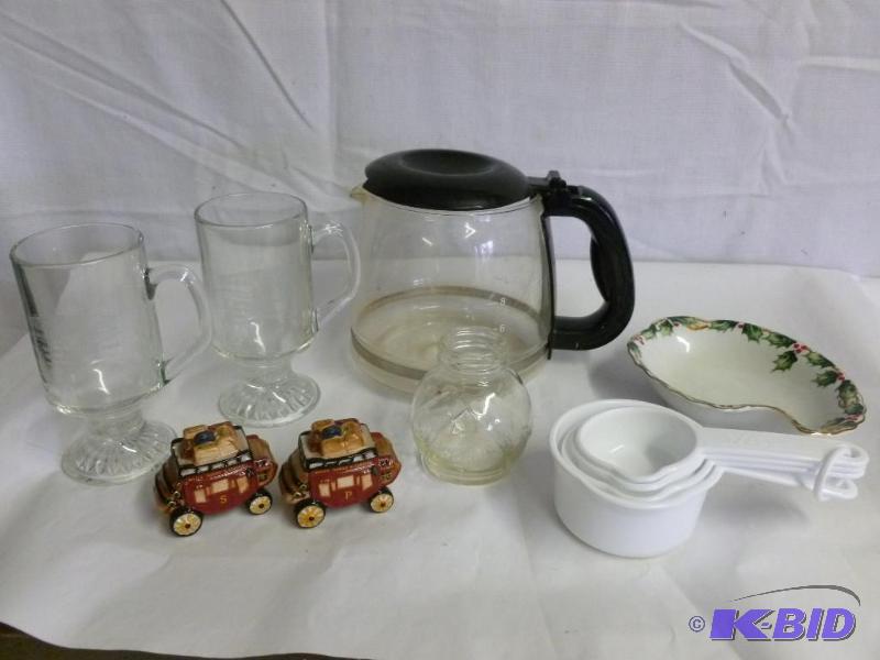 Mixed Group of Kitchen Items