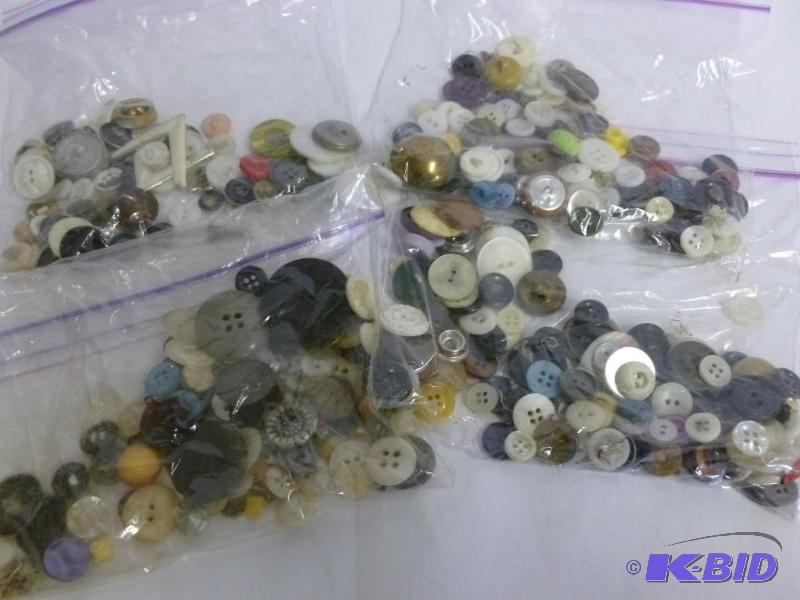 Large Lot of Vintage Buttons.