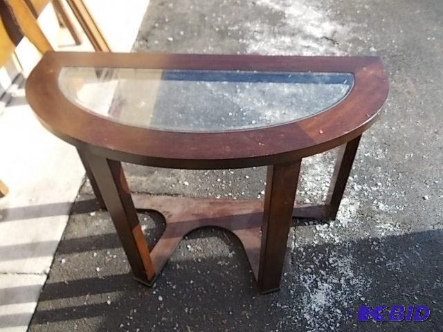 Glass Top 12 Round Table 40 x 18 x 28 Tall...