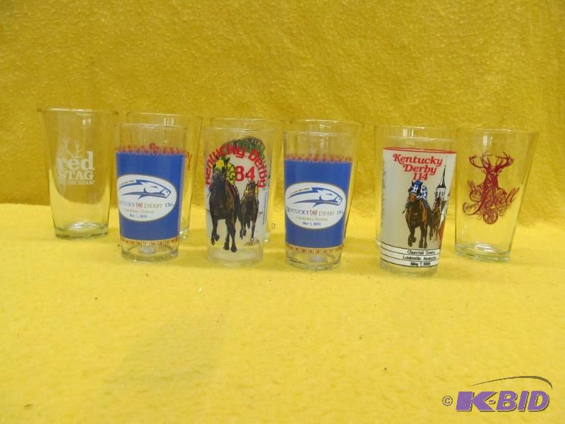 lot 136 image: Glasses