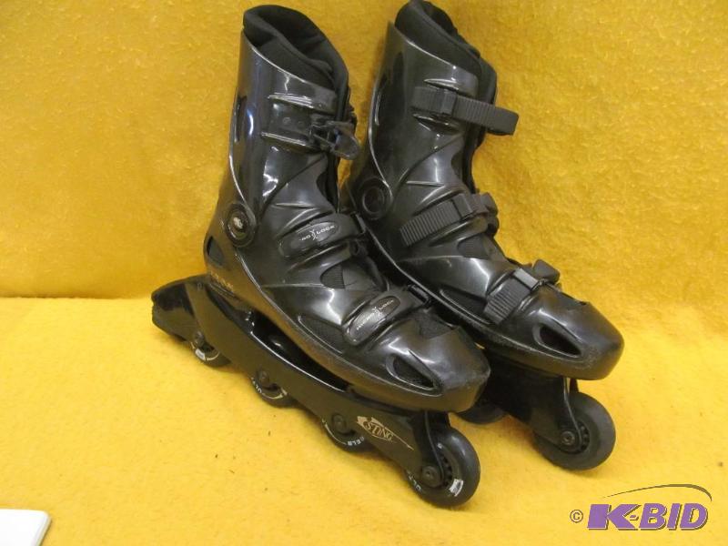 lot 146 image: Roller Blades