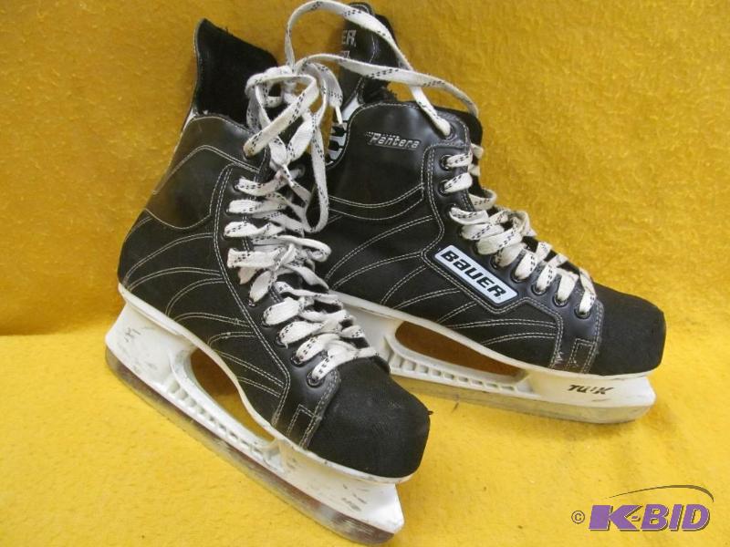 lot 147 image: Hockey