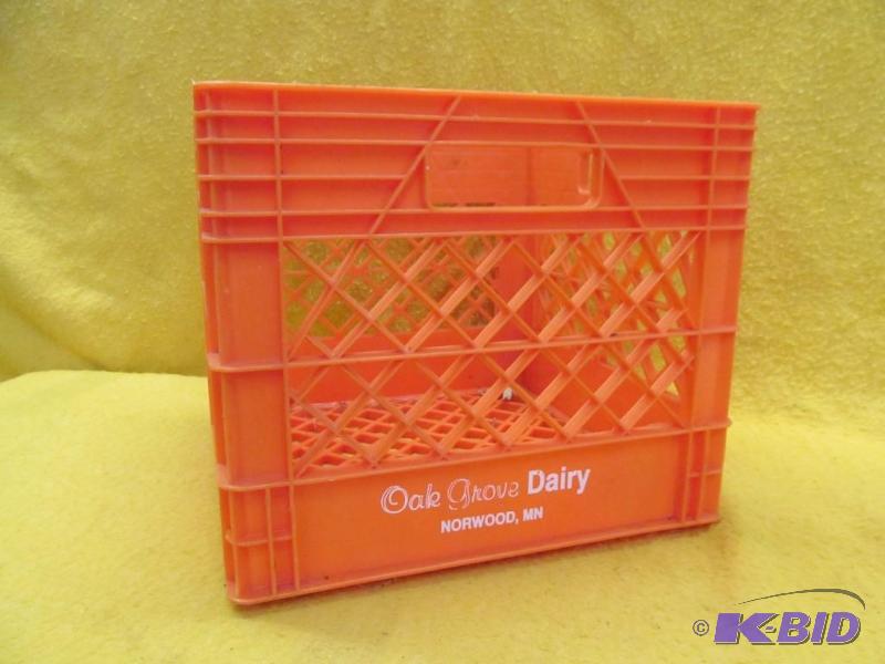 lot 157 image: Crate