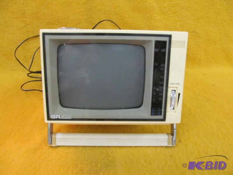 lot 16 image: TV