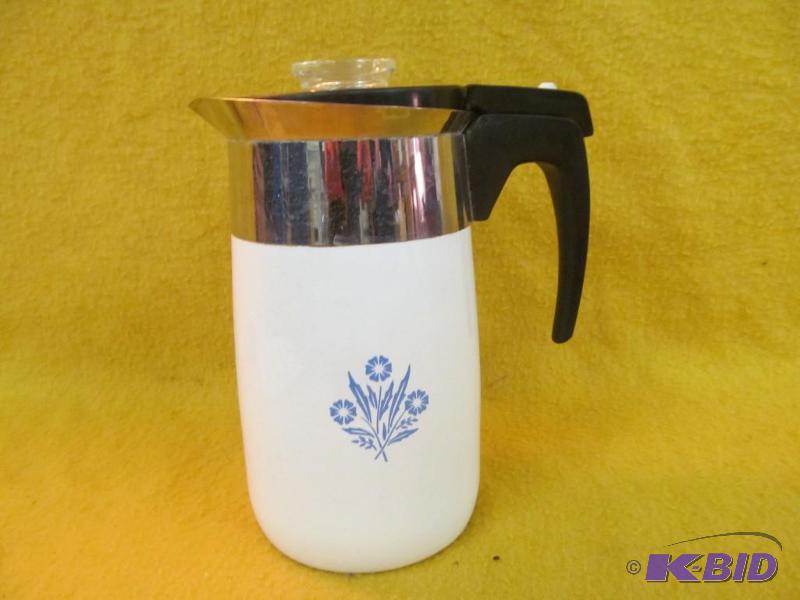 lot 24 image: Corning Ware