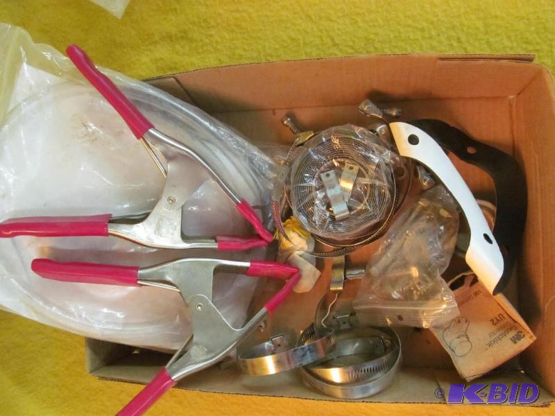 lot 28 image: Parts