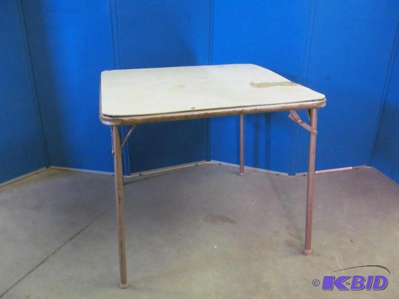 lot 49 image: Card Table