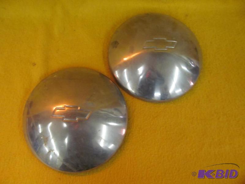lot 9 image: Part