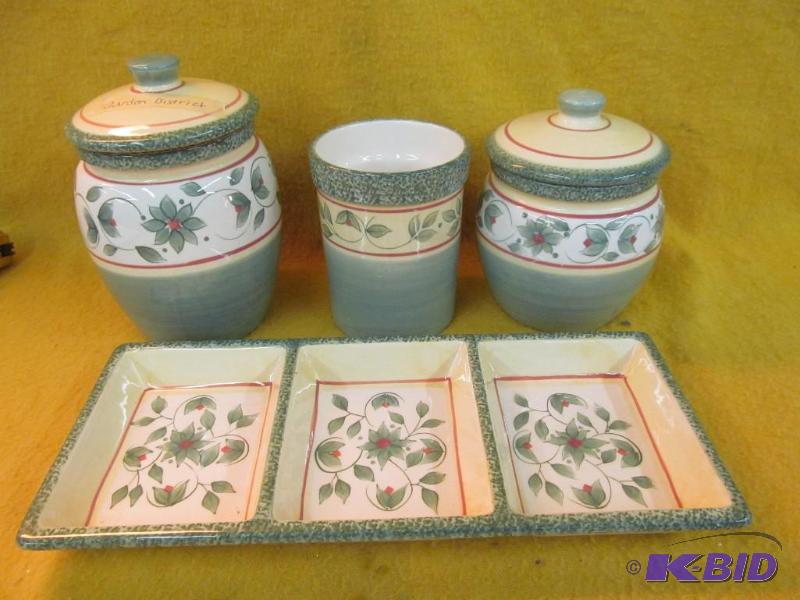 lot 91 image: Canister Set
