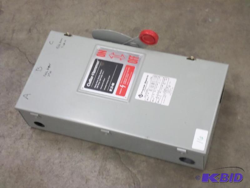 Cutler-Hammer 100Amp Switch Box...