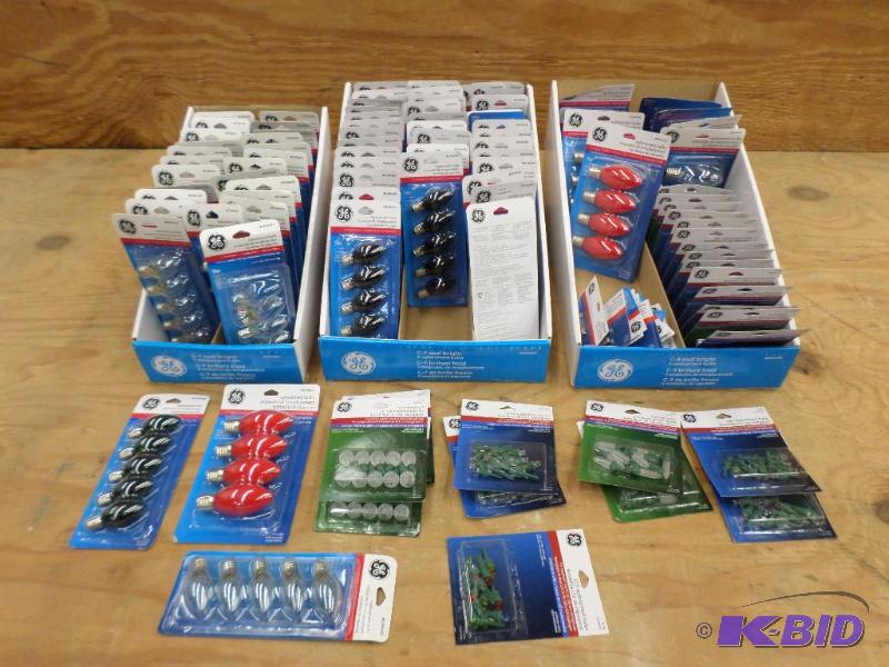 Huge Lot Of New Replacement Holiday Light Bul...