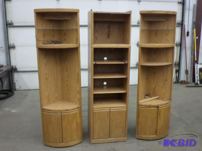 Lot Of (3) Matching Lighted Display Cabinets...