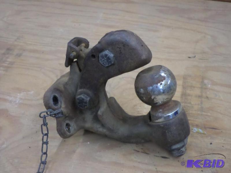 Pintle Hitch With 2 516&quot Ball...