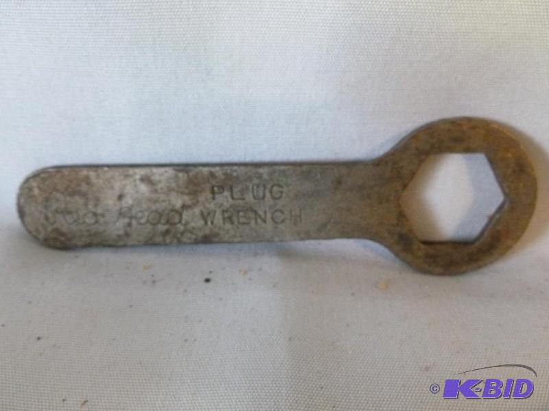 lot 119 image: Vintage Red Head plug wrench....