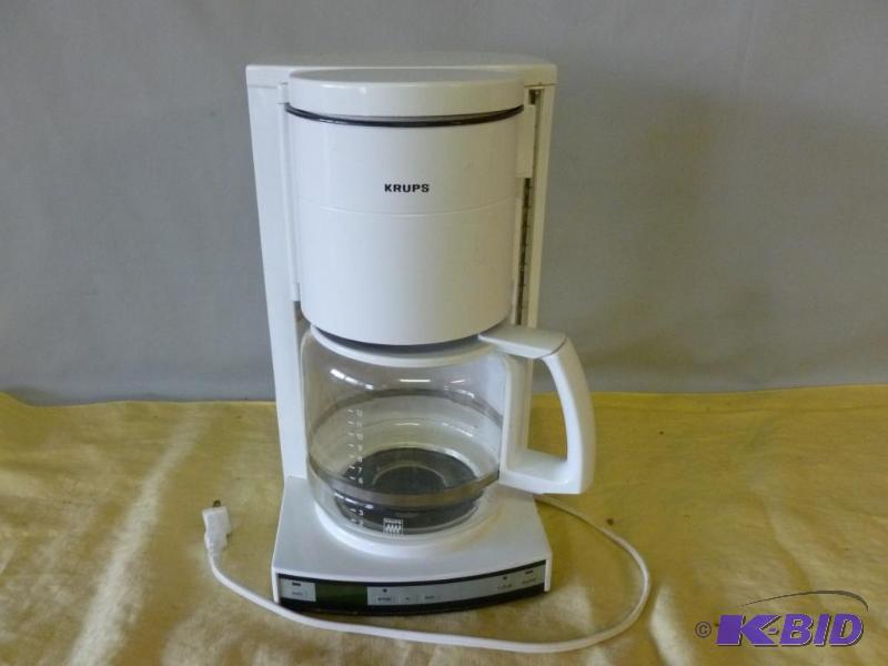 lot 124 image: Krups digital programmable 12 cup coffee make...